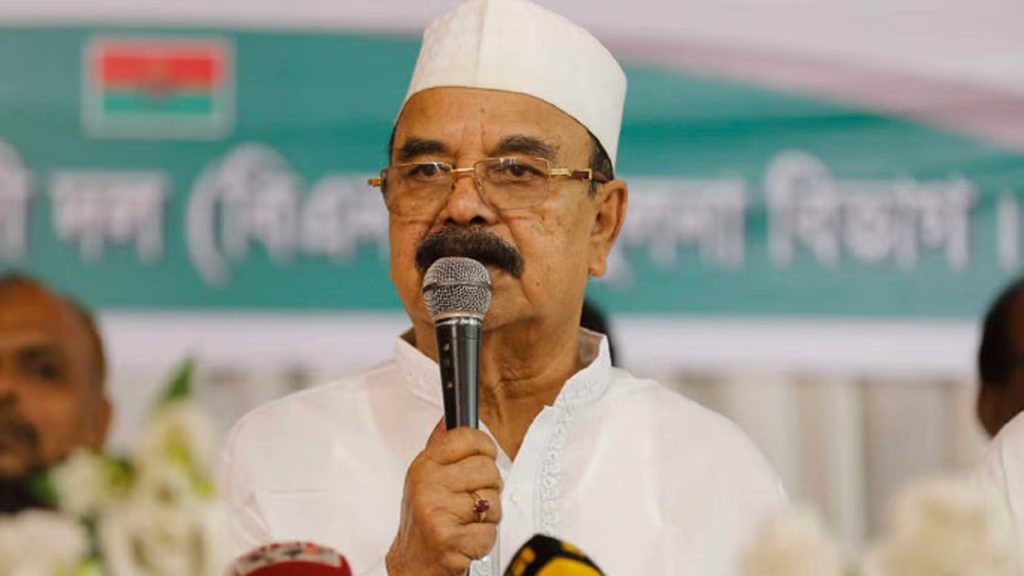 আমরা মাঠে নামলে অন্তর্বর্তী সরকারের ক্ষমতা থাকবে কি না সন্দেহ: গয়েশ্বর চন্দ্র রায়